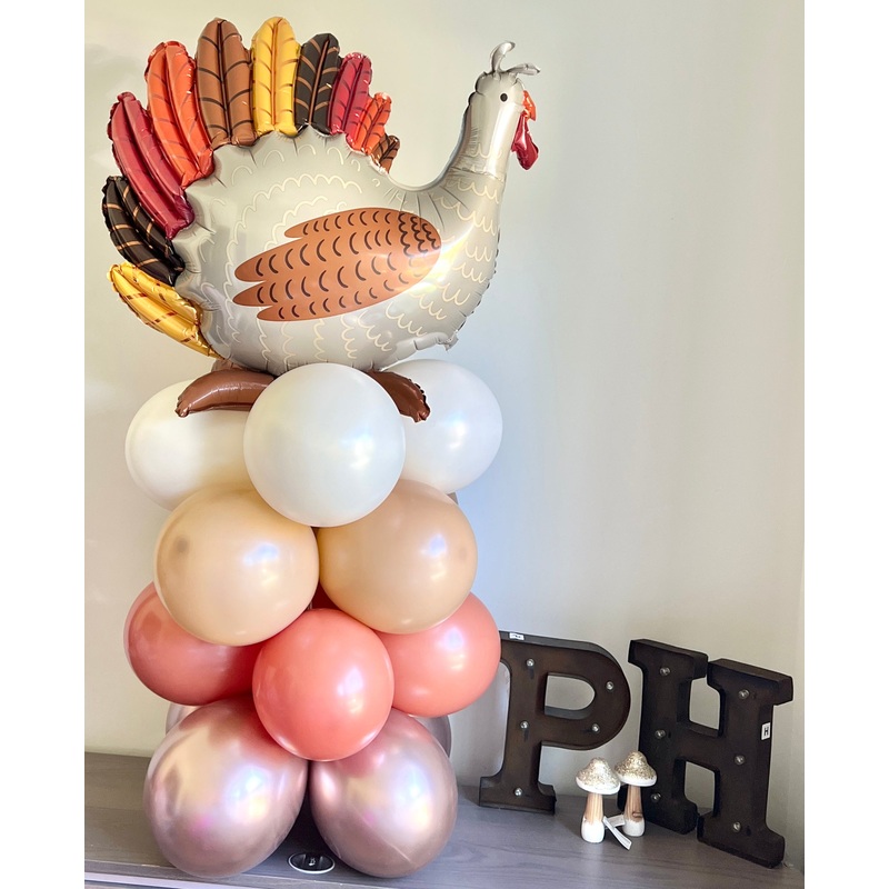 Thanksgiving Turkey Balloon Towers | Copper Nudes