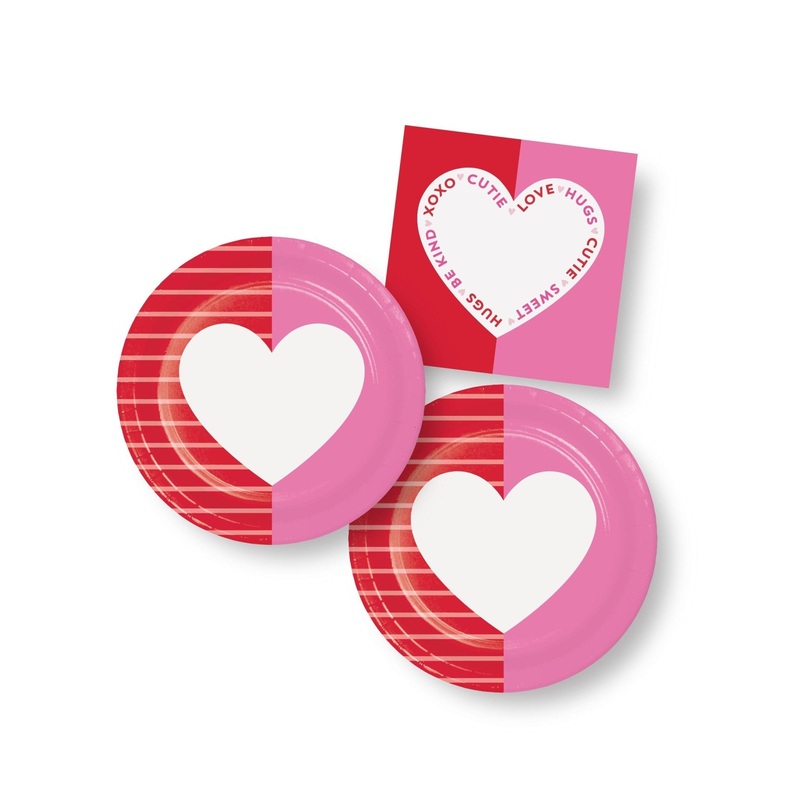 Love Hugs XOXO Valentines Plates & Napkins
